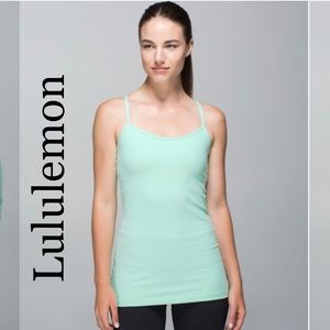 Near new Seafoam Mint Green Power Y sz 6